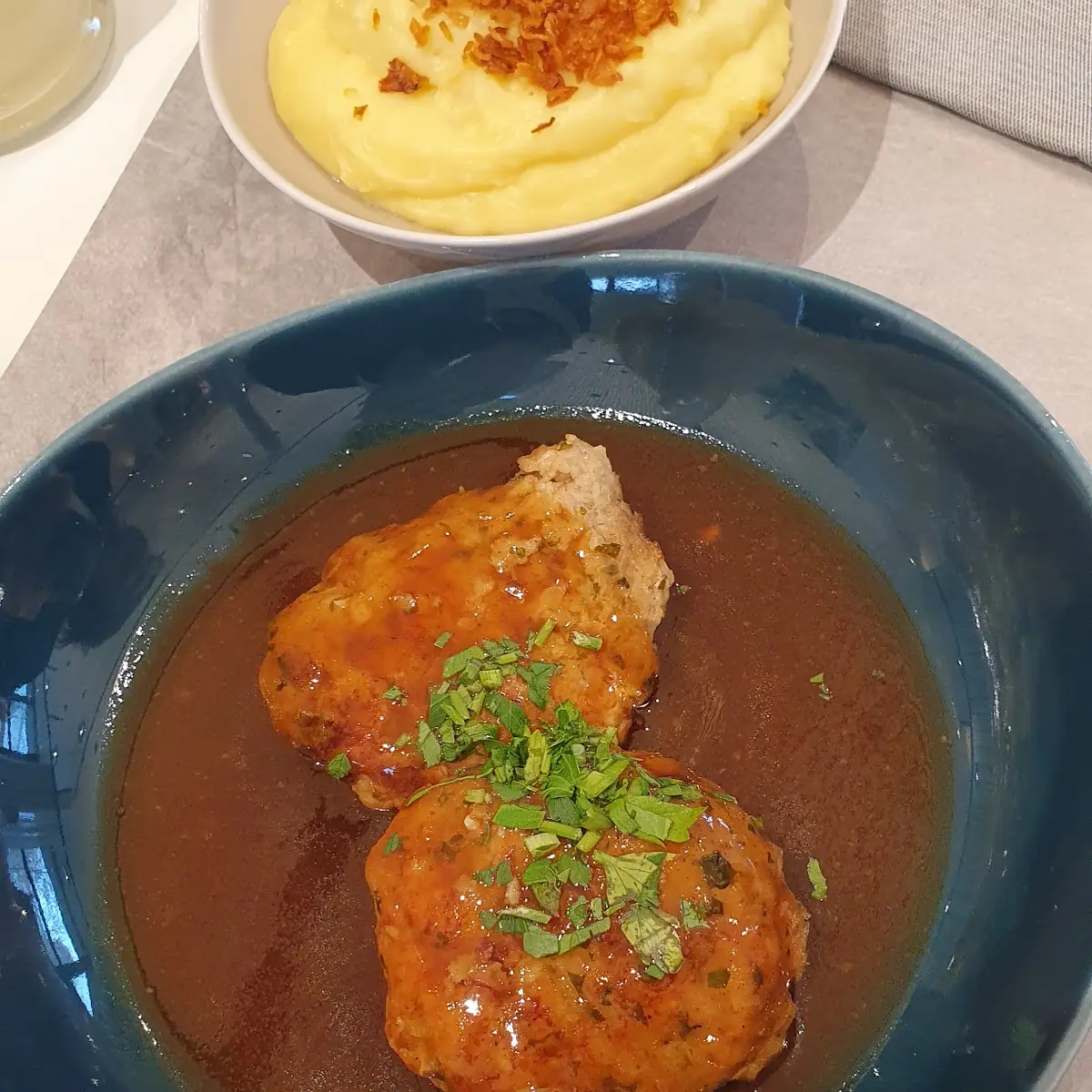 Kalbsbutter-schnitzel
