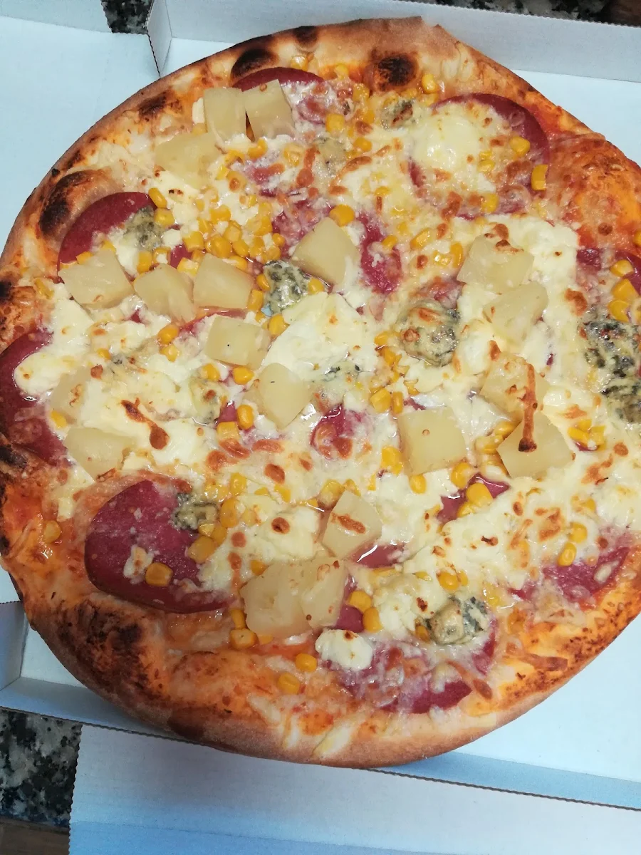 Pizza Hawaii