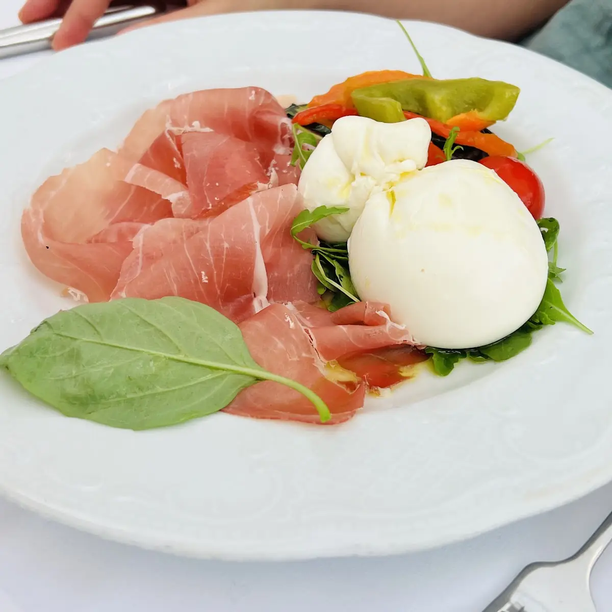 Burrata Prosciutto