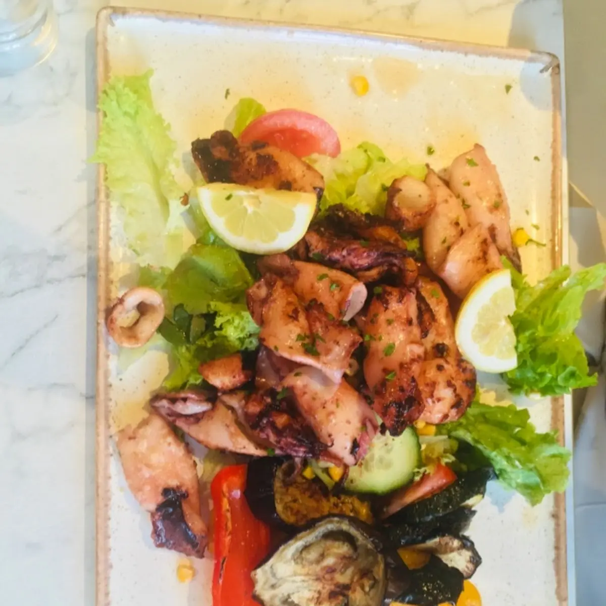 Gegrillte Calamari Mit Gemüse