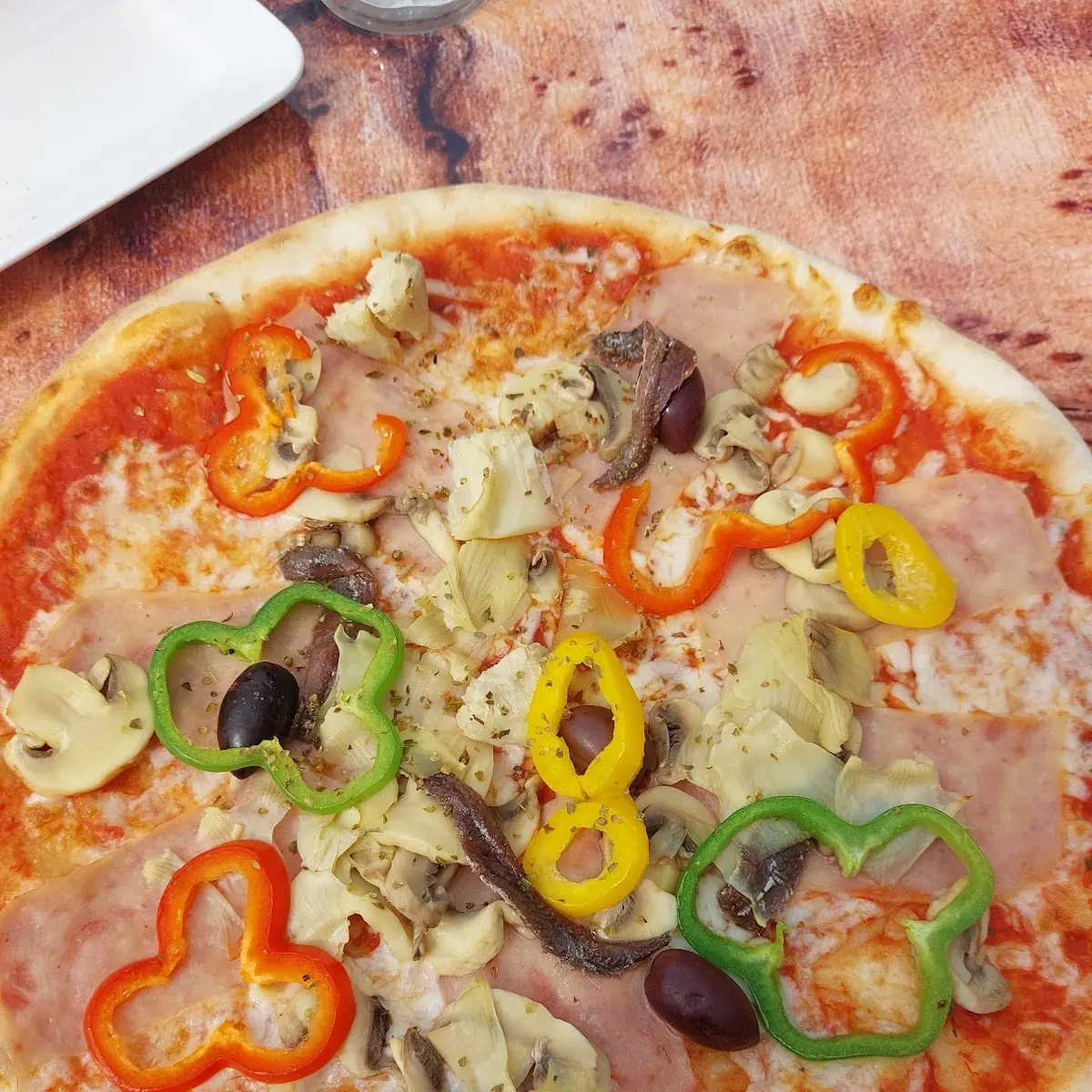 Pizza Quattro Stagione