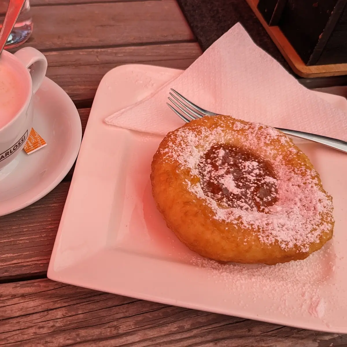 Krapfen Mit Marille