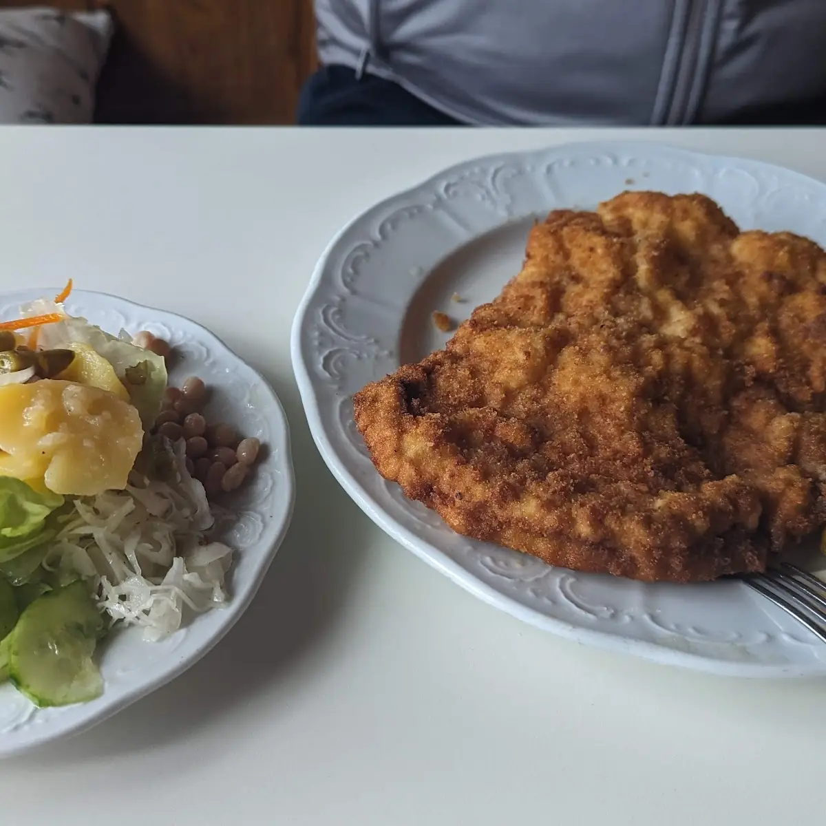 Cordon Bleu Vom Schwein Mit Gemischtem Salat