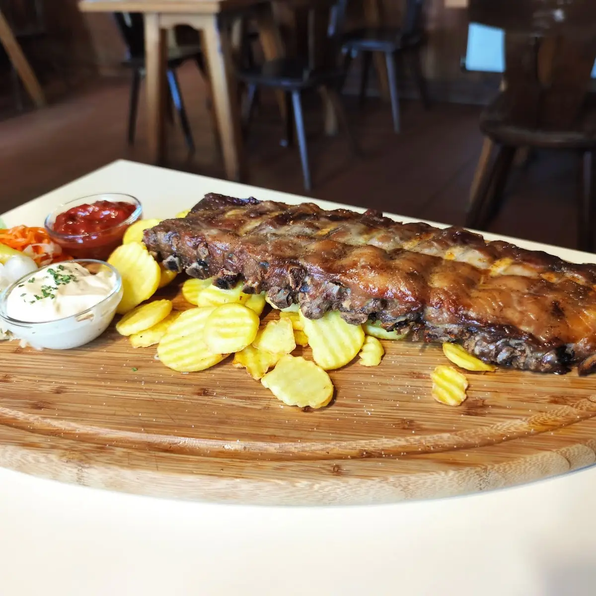 Spareribs Mit Bratkartoffeln