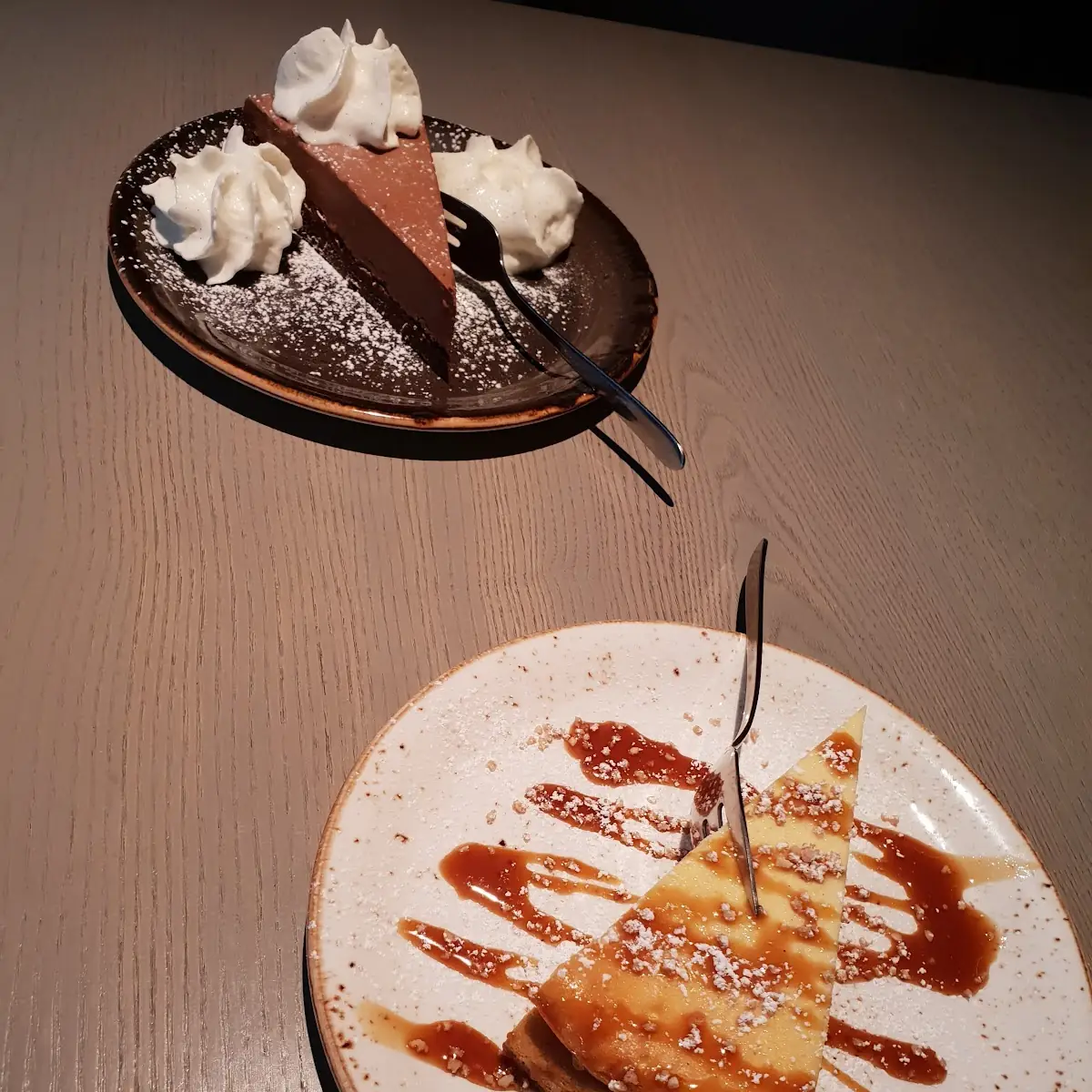 Cheesecake Mit Karamellsauce
