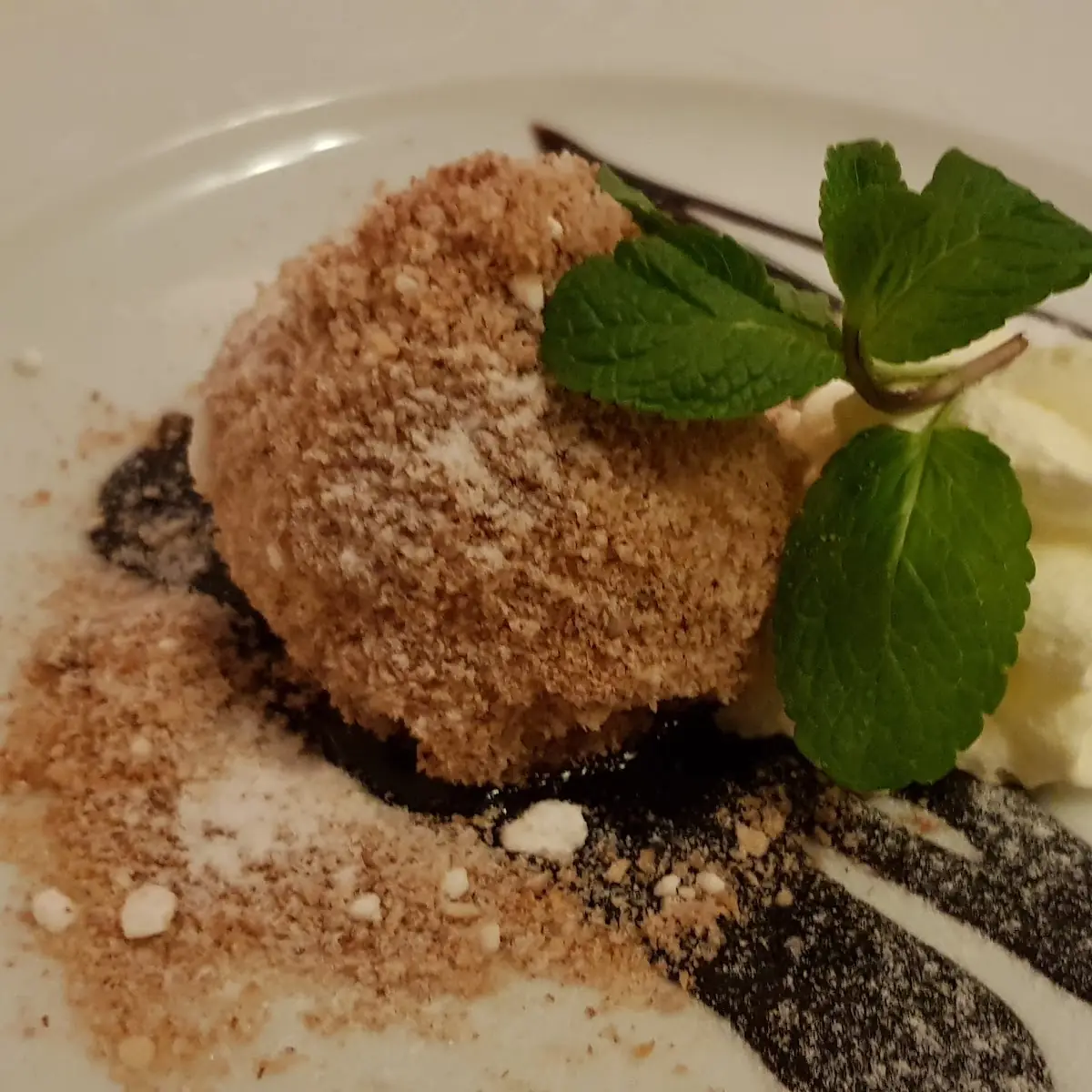 Nougat Knödel