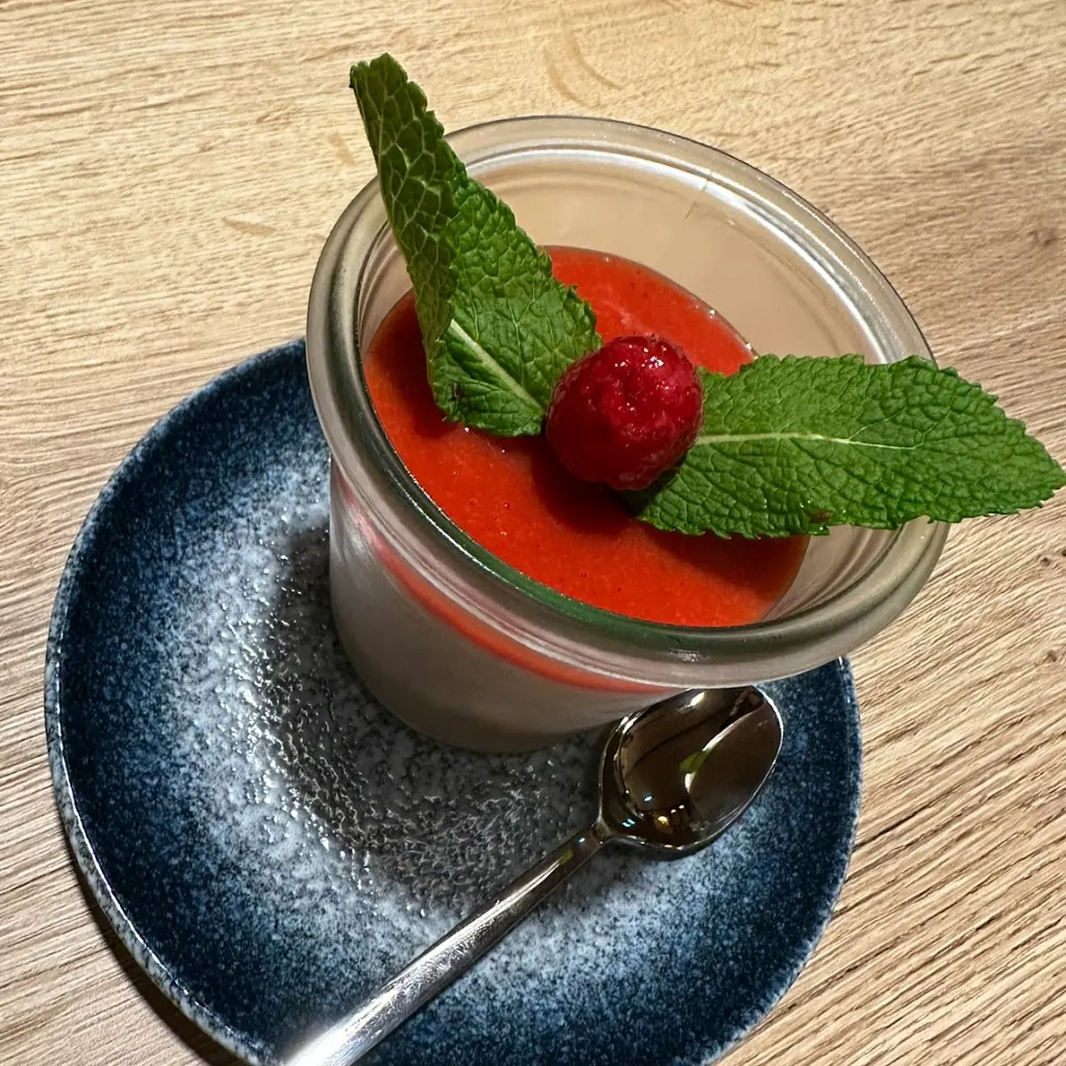 Mango Und Lotus Mousse