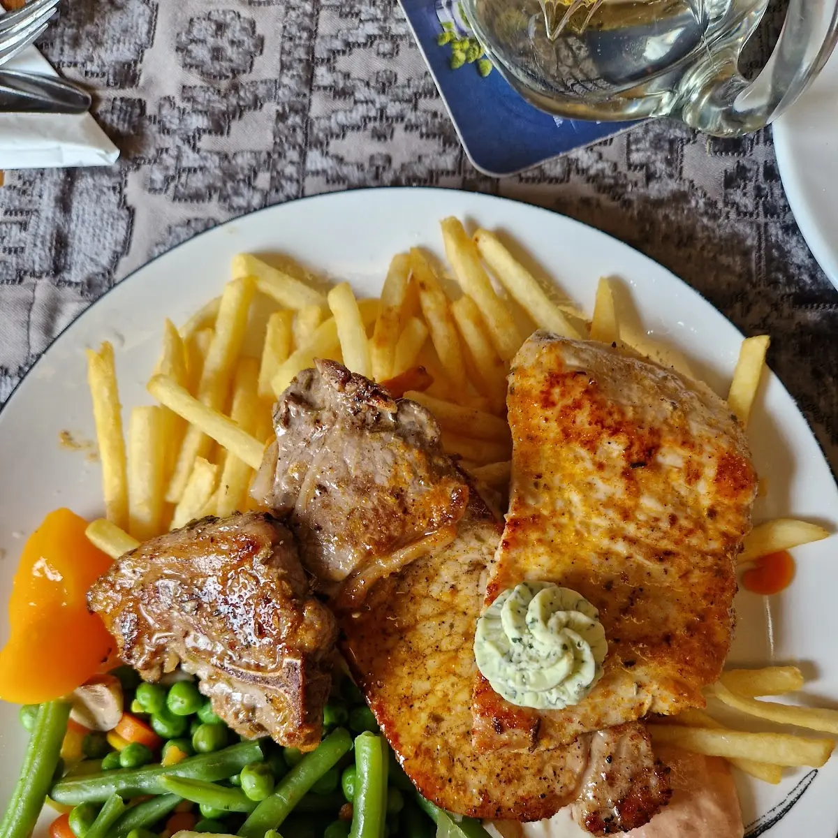 Grillteller, Gasthof Zum Dorfwirt - Fam. Willnauer