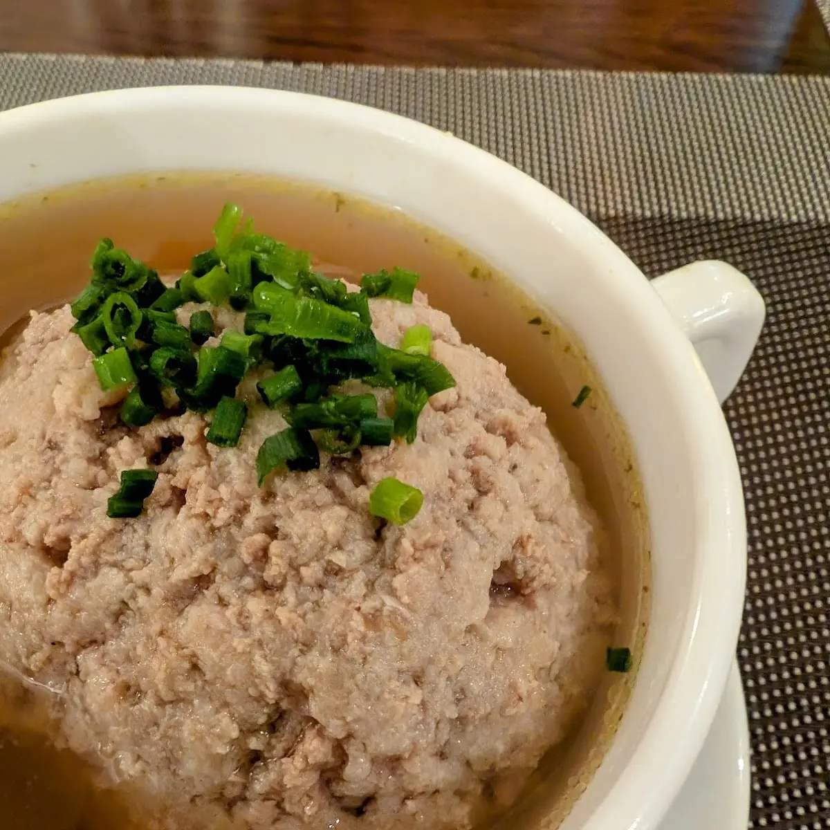 Leberknödelsuppe
