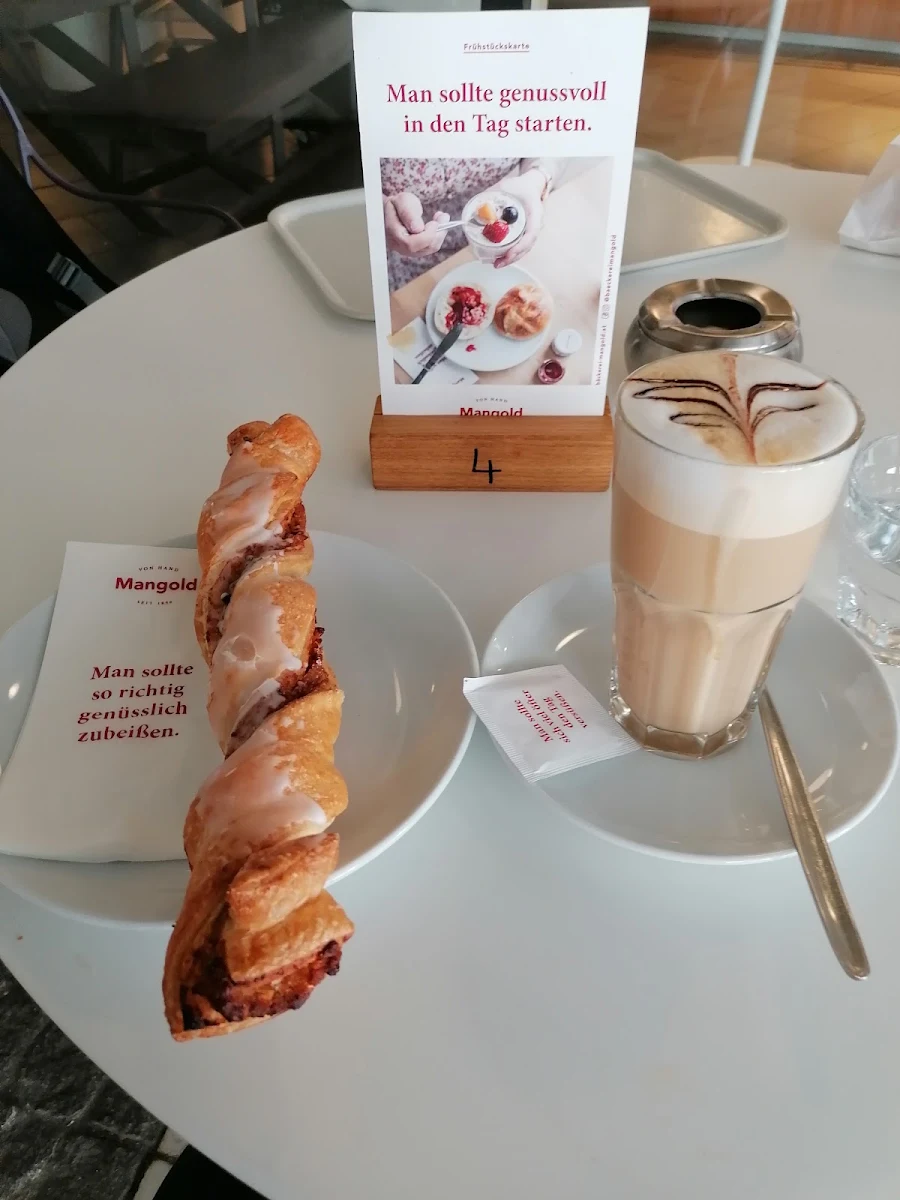 Cappuccino Mit Nussstange