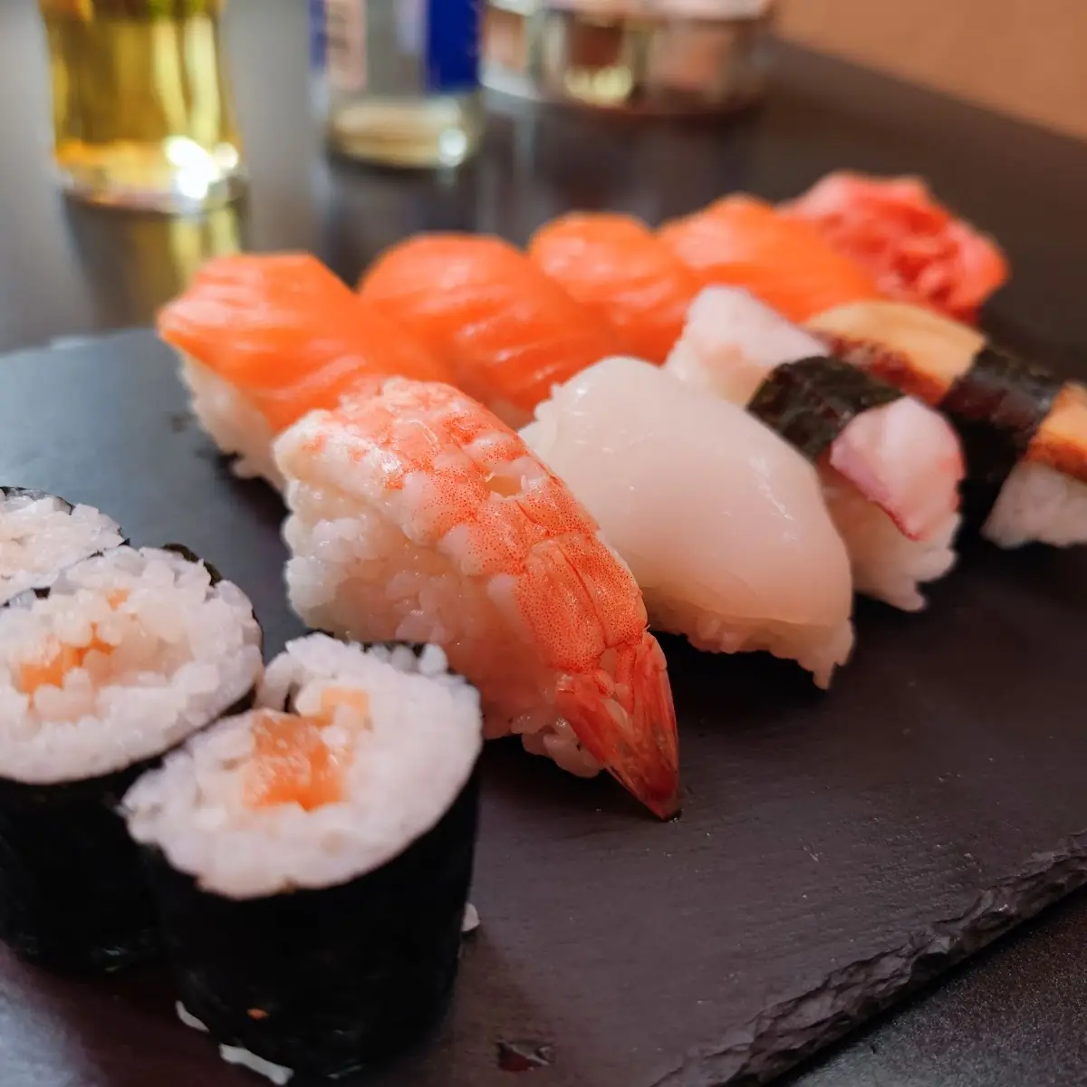 Maki Mix (12 Stück)