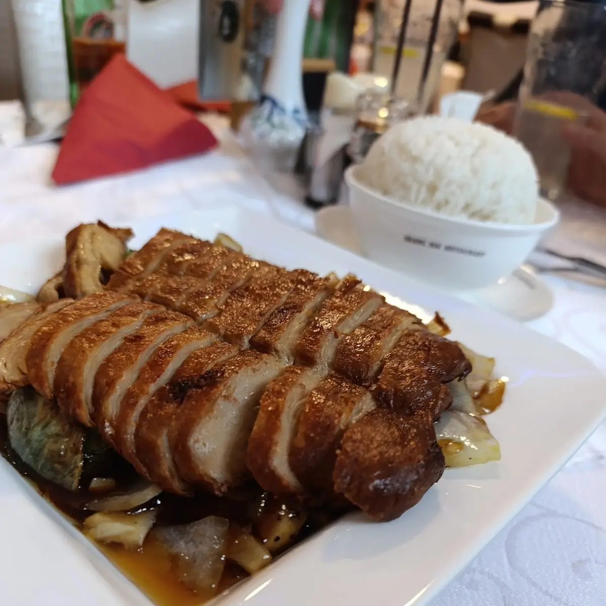 Vegetarische Ente Chop Suey