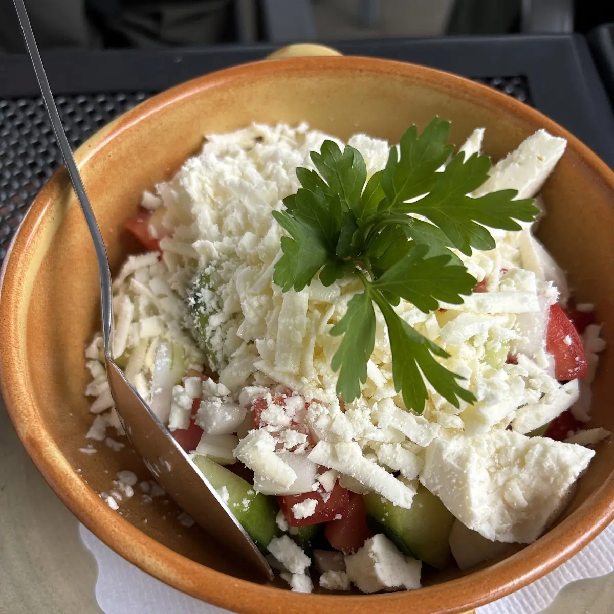 Kleiner Schopska Salat