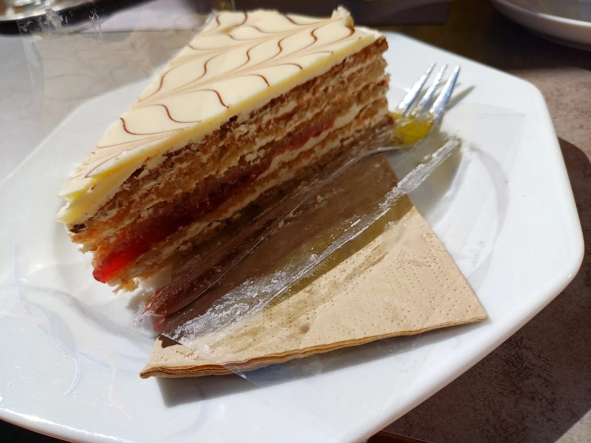 Torte Esterhazy