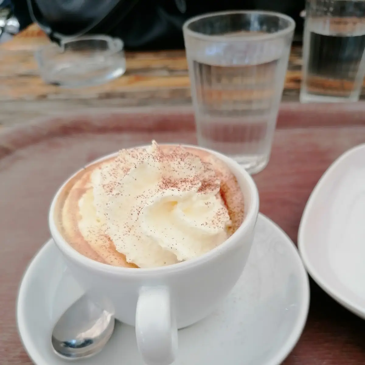 Cappuccino Mit Schlag