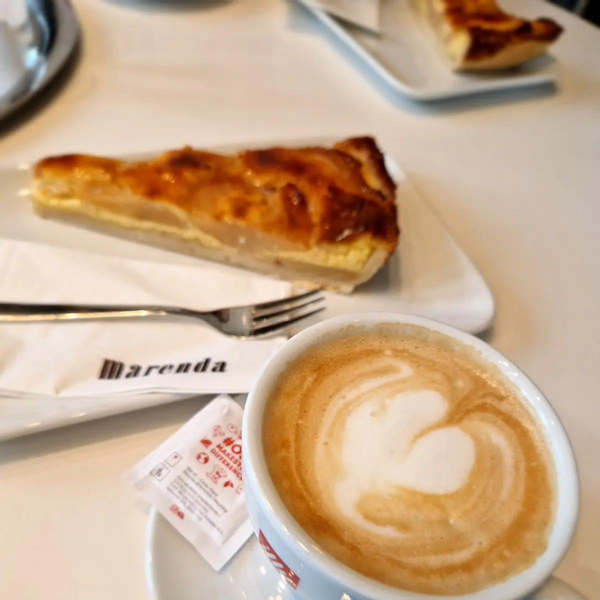 Kaffee Mit Fruchttarte