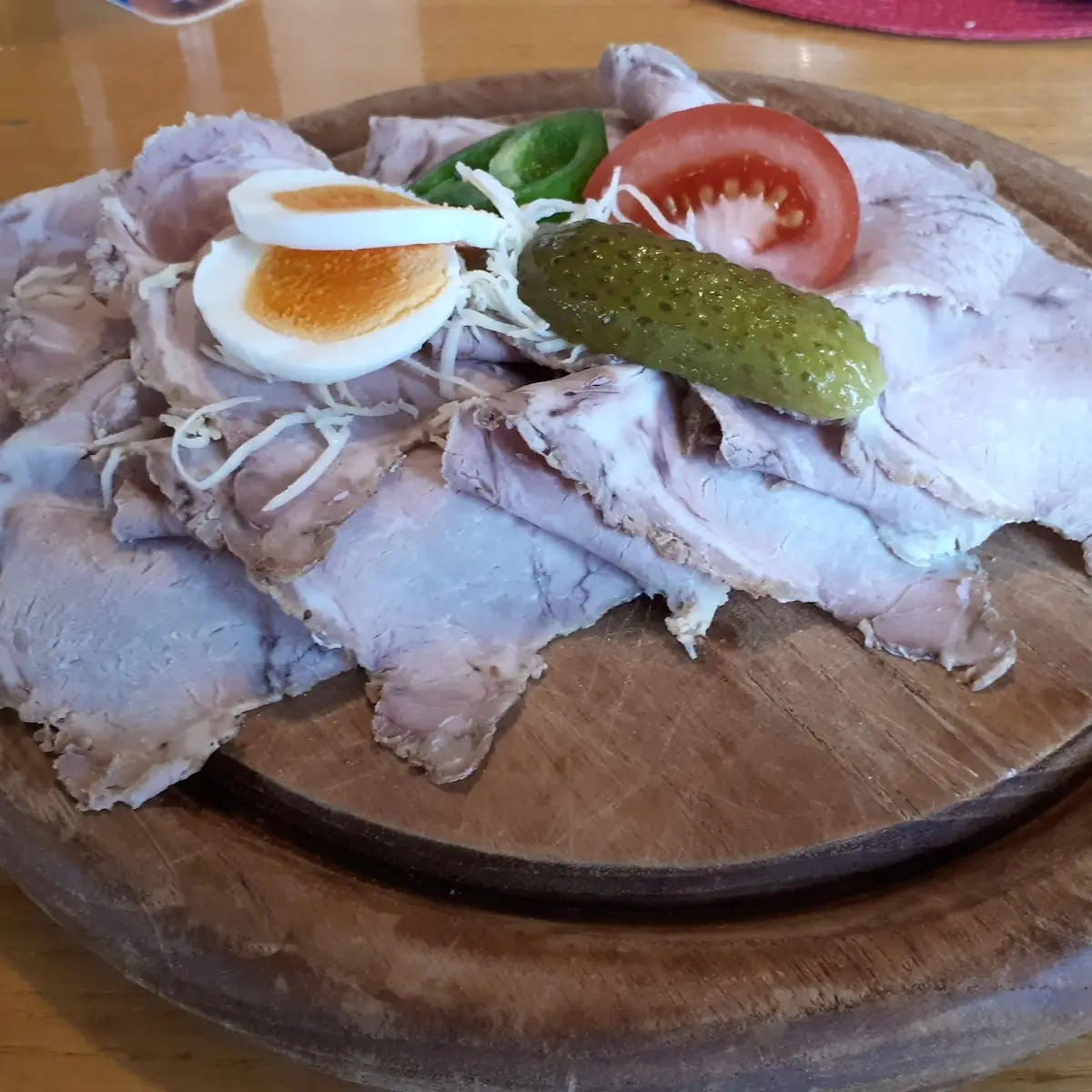 Schweinsbraten Brot