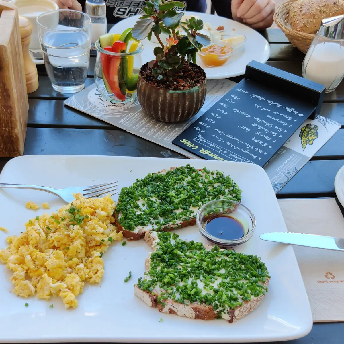 Eierspeise Mit Schnittlauchbrot