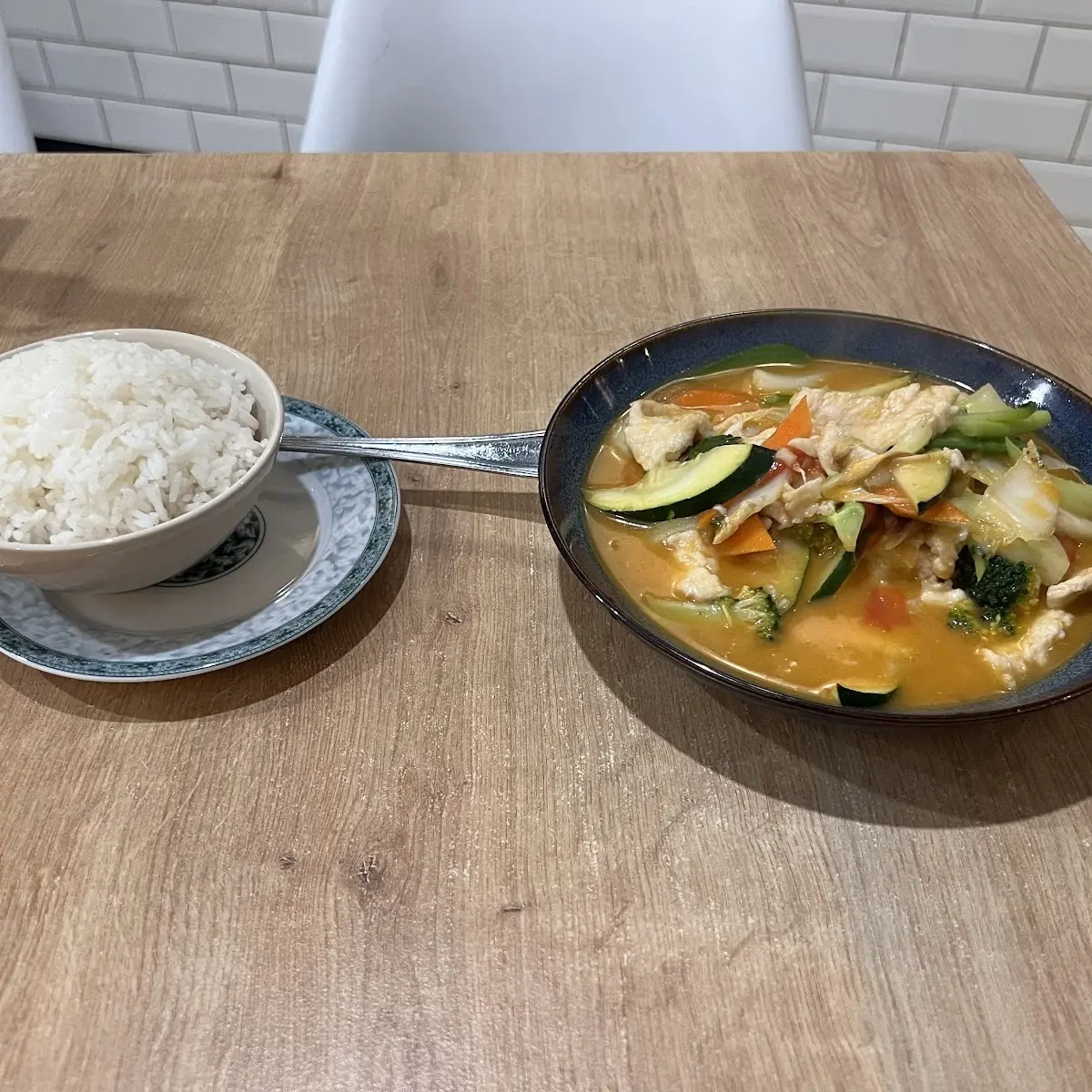 Pad Thai mit Hühnerfleisch