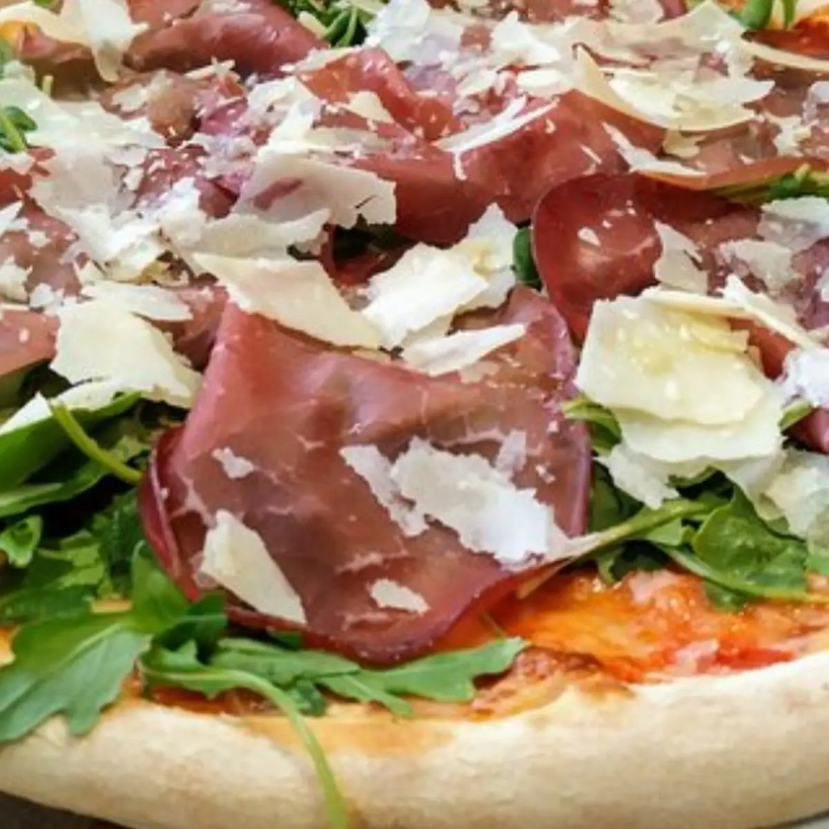 Pizza Prosciutto Rucola