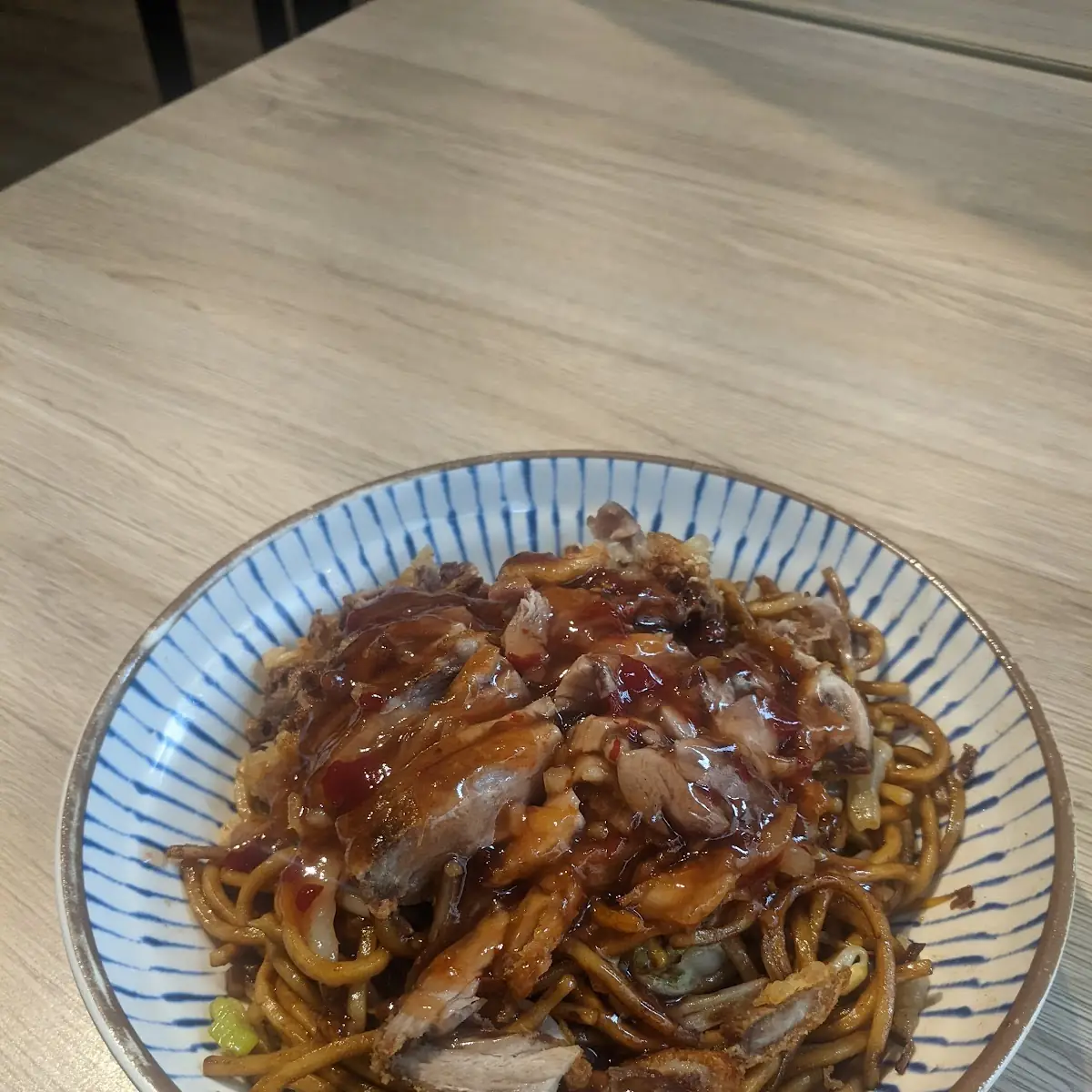 Noodles with Crispy Duck, Noodle King