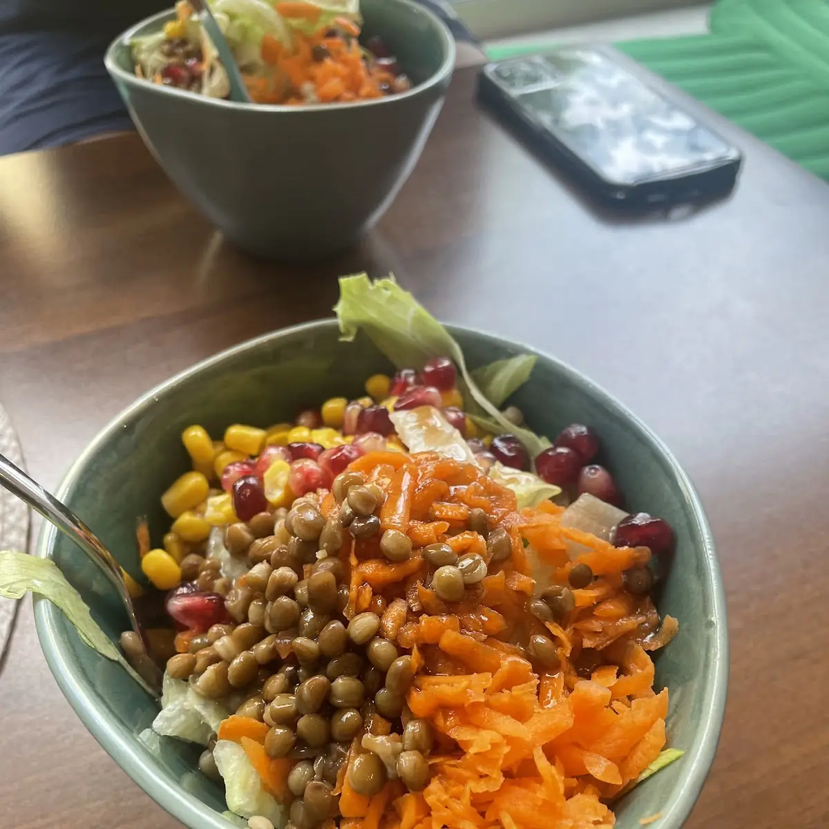 Mittagessen Salat 1 Getränk Rein Vegan