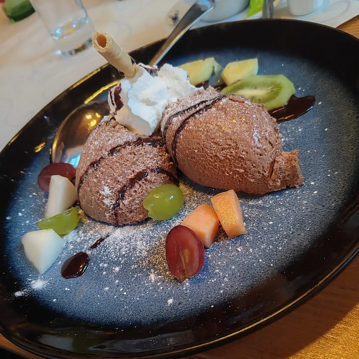 Mousse Au Chocolate