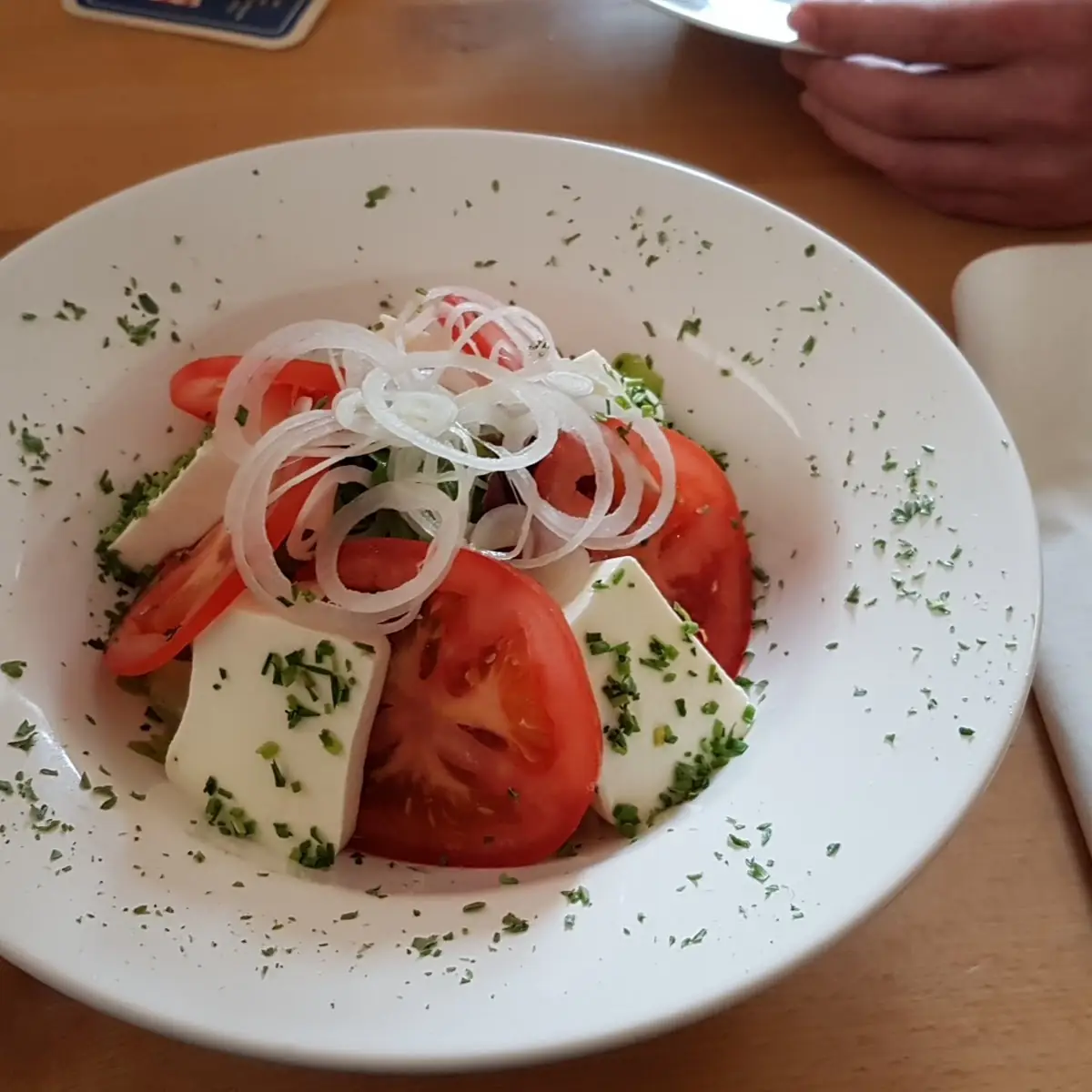 Bio-schafskäse Mit Salat