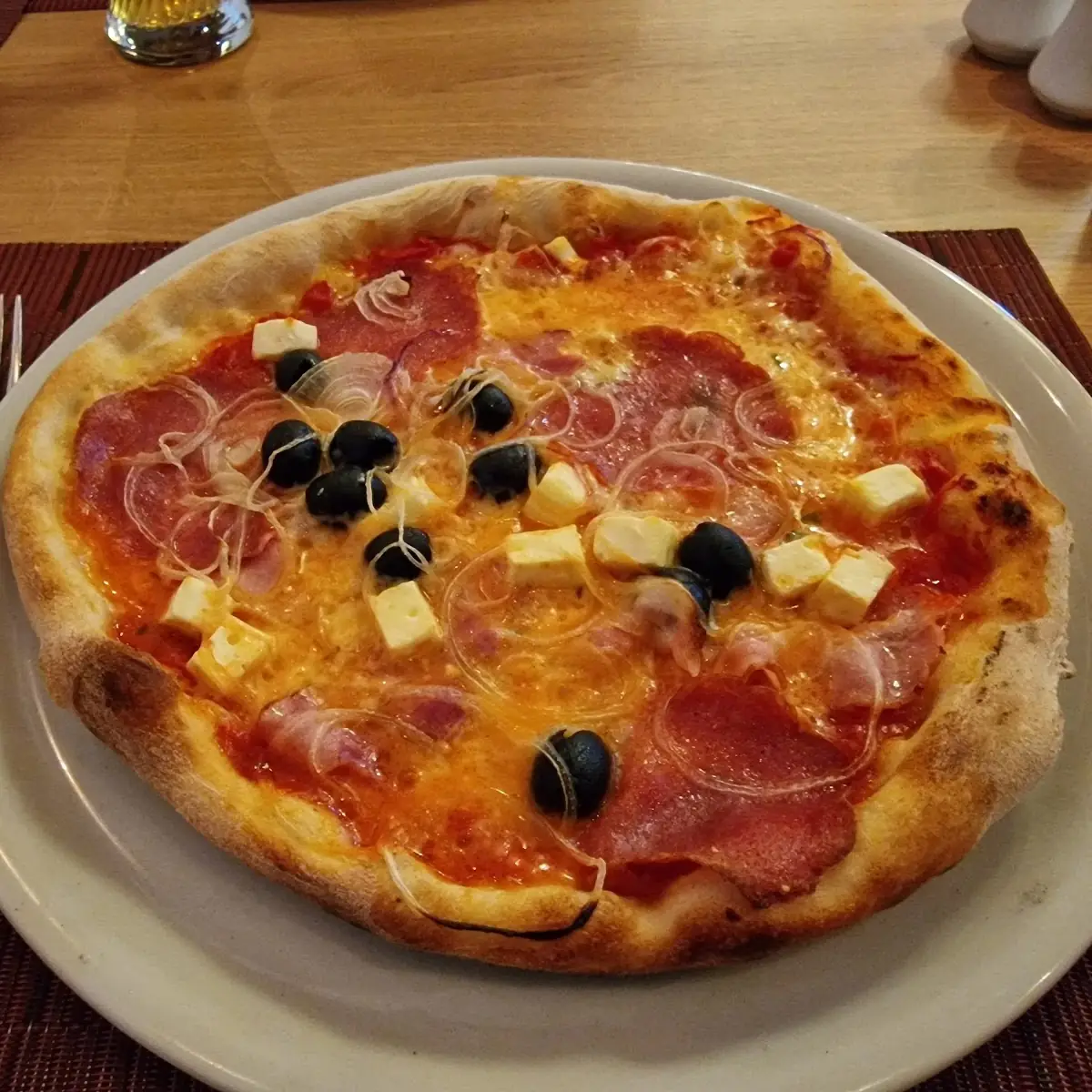 Pizza Greca