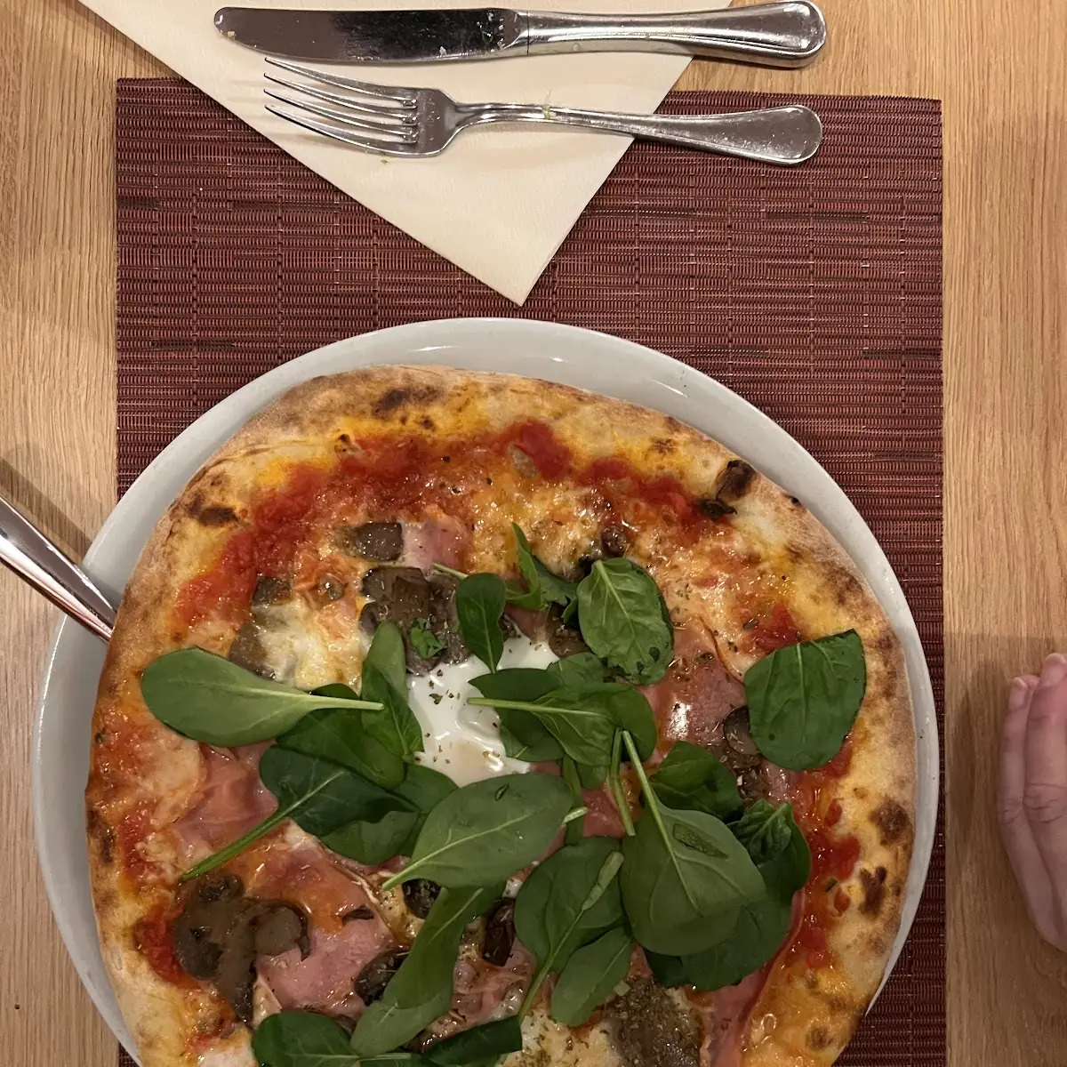 Salat Pizza Bufalina