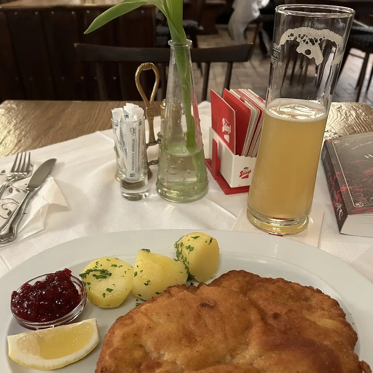 Wiener Schnitzel Mit Petersilienkartoffeln