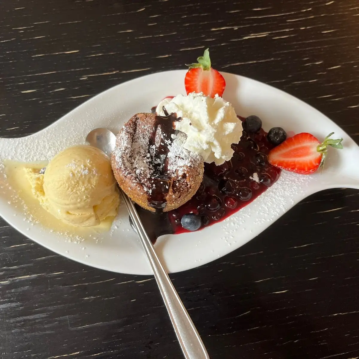 Lauwarmer Schokokuchen