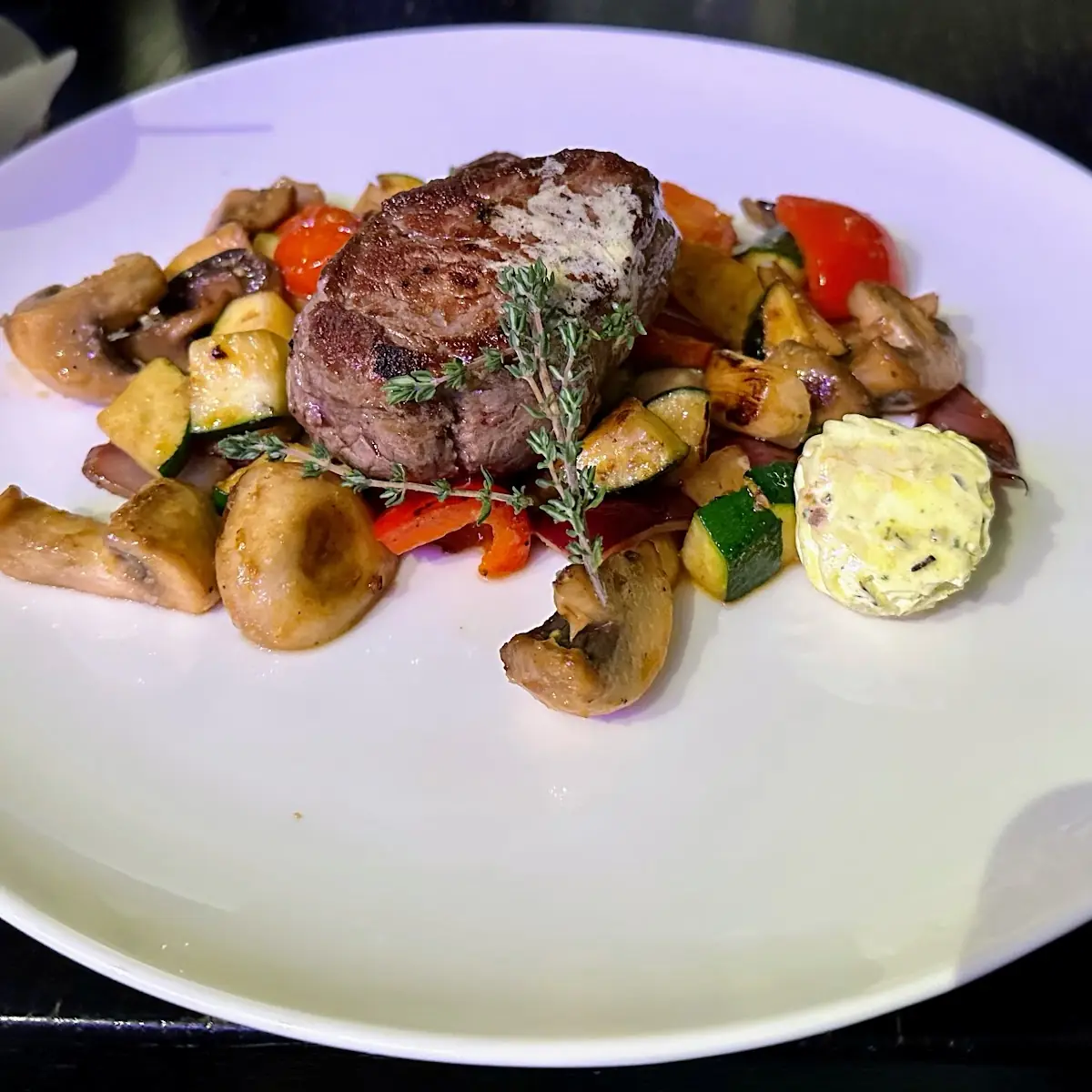 Salat Mit Gegrilltem Rinderfilet