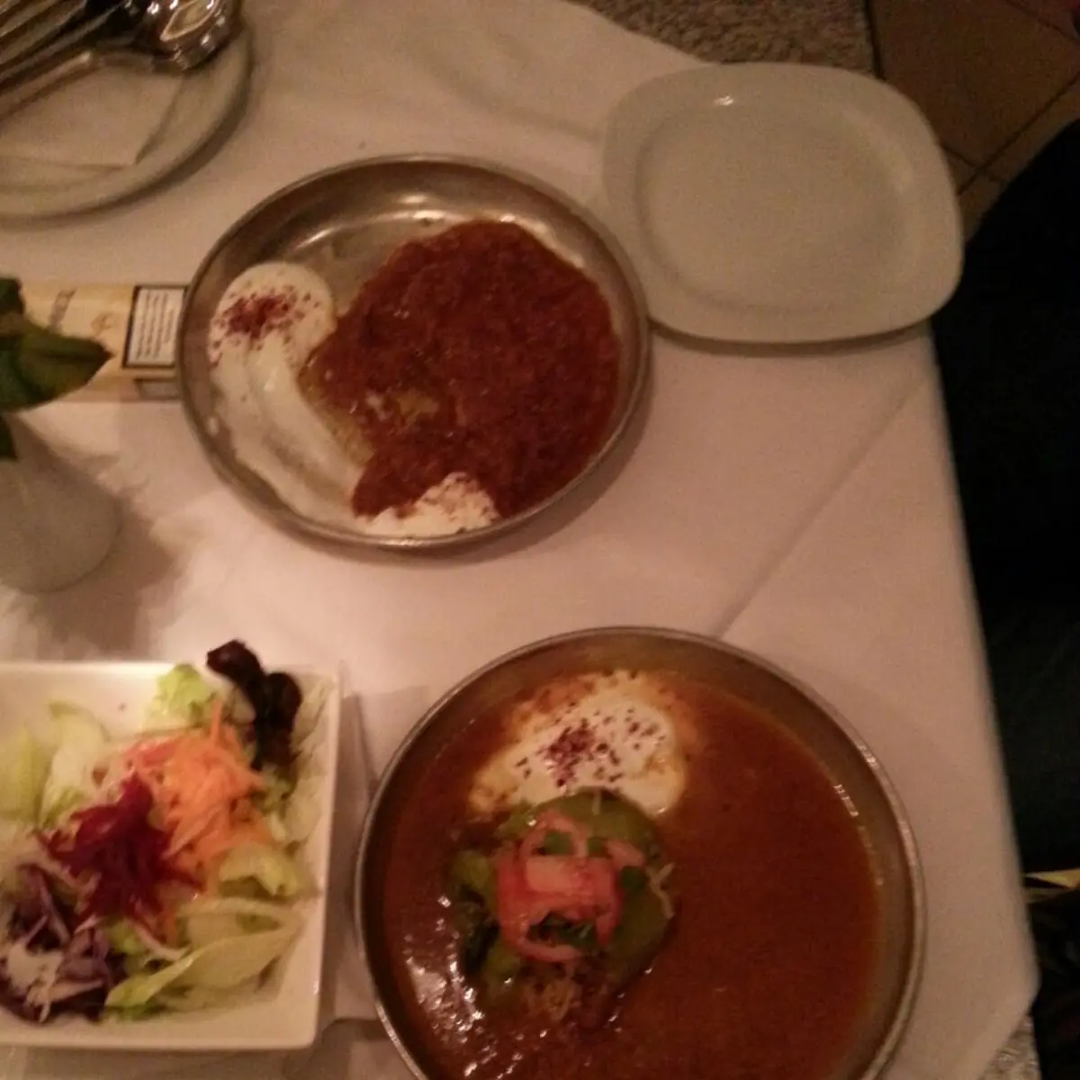 Vorspeise Mit Melanzani Und Paradeiser