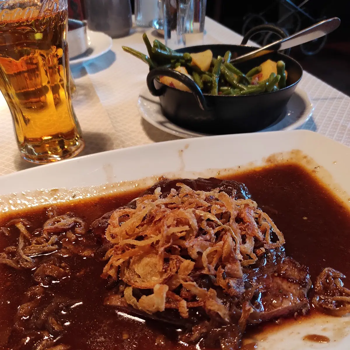 Zwiebelrostbraten Leider Nicht Wirklich Gut Bratkartoffeln Enttäuschend Soße Sehr Dünn