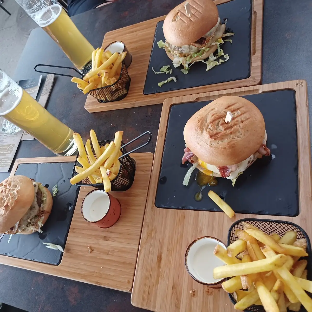 Man & Pommes Und Bolognese