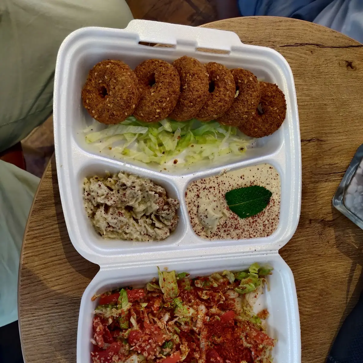 Falafel Teller Vegan