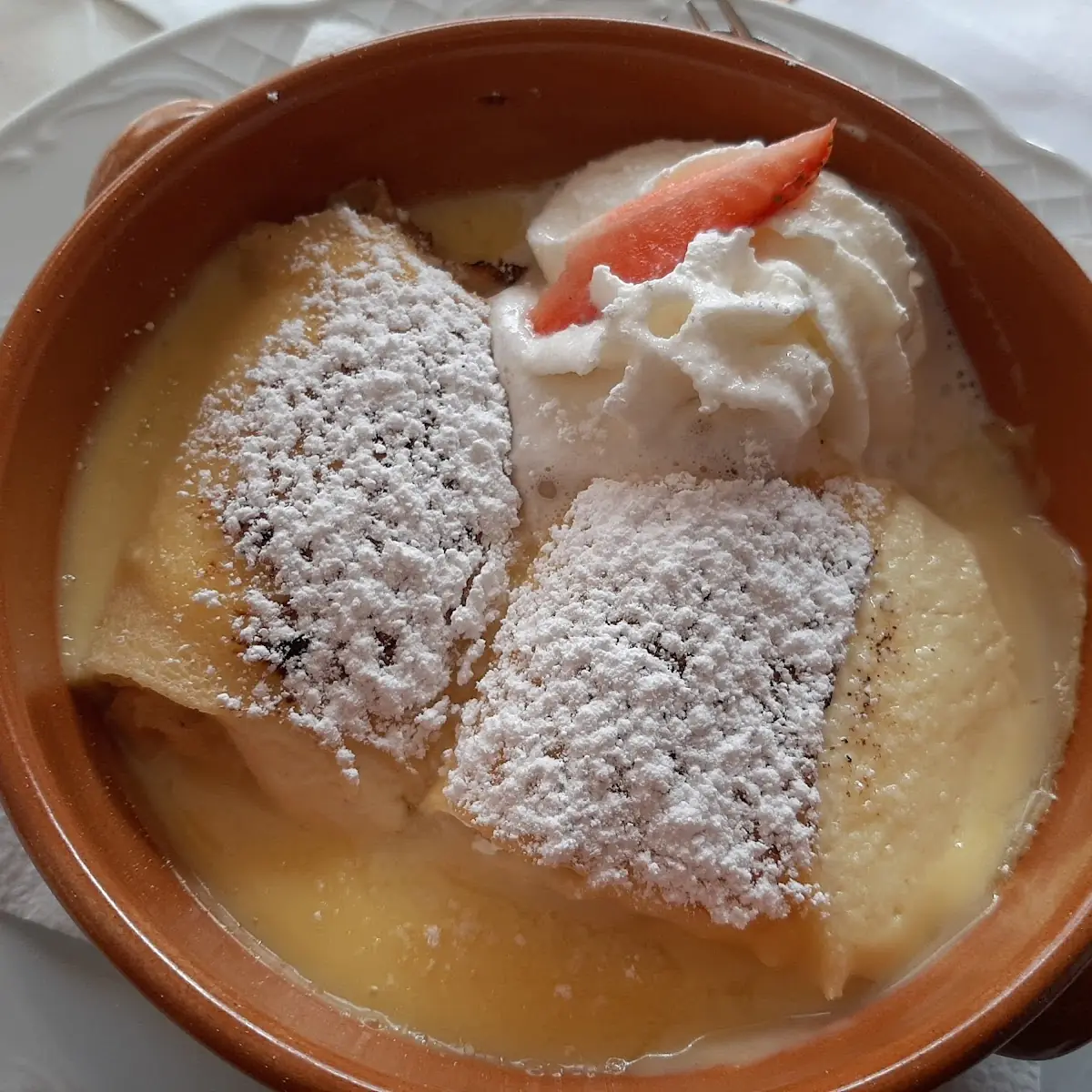 Überbackene Topfenpalatschinken Mit Vanillesauce