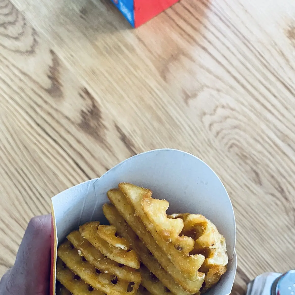 Gitter Pommes Groß