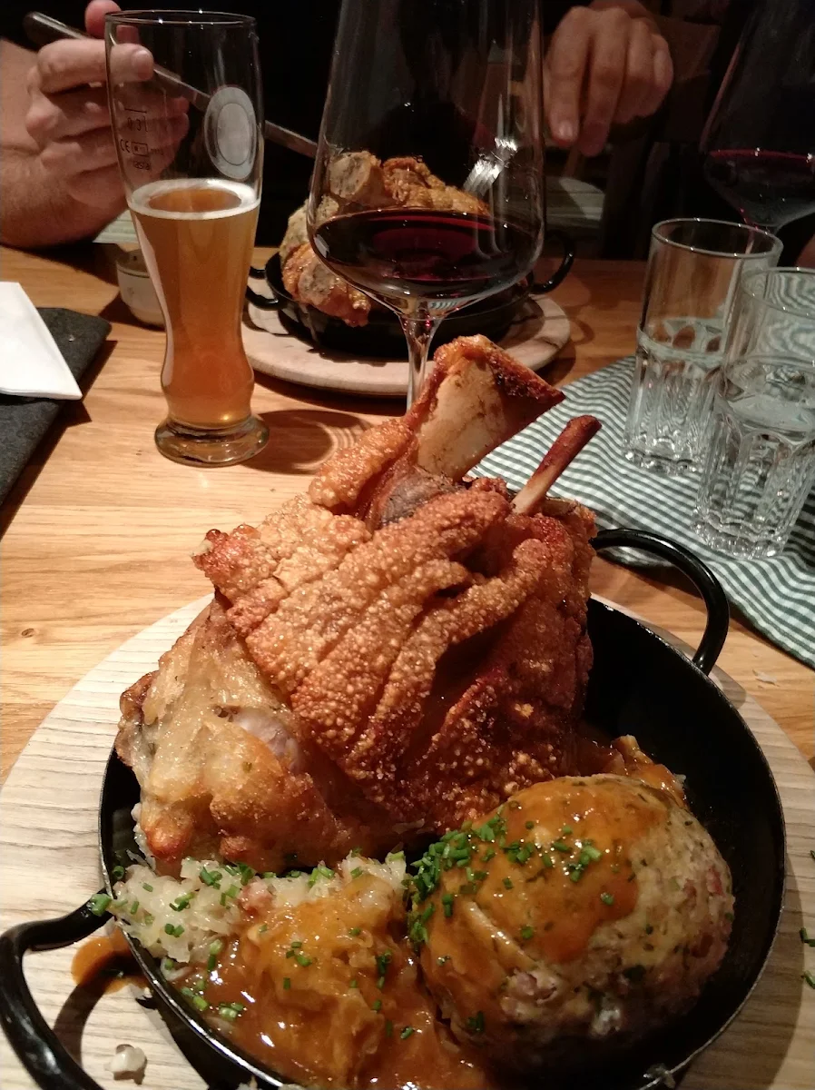 Schweinshaxe