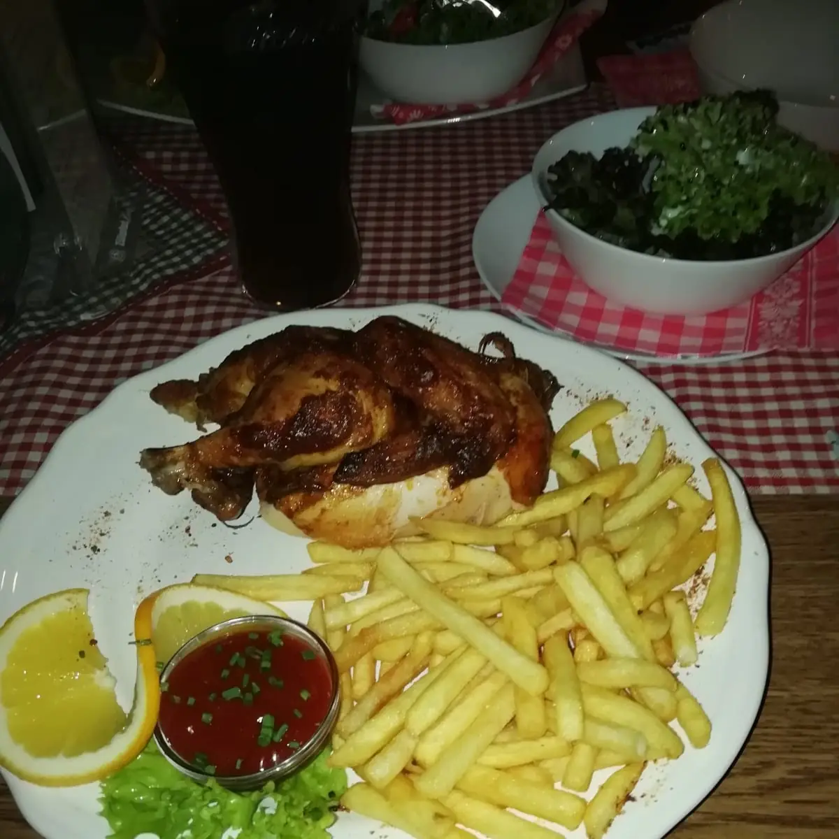 Pommes Frites Mit Hähnchen