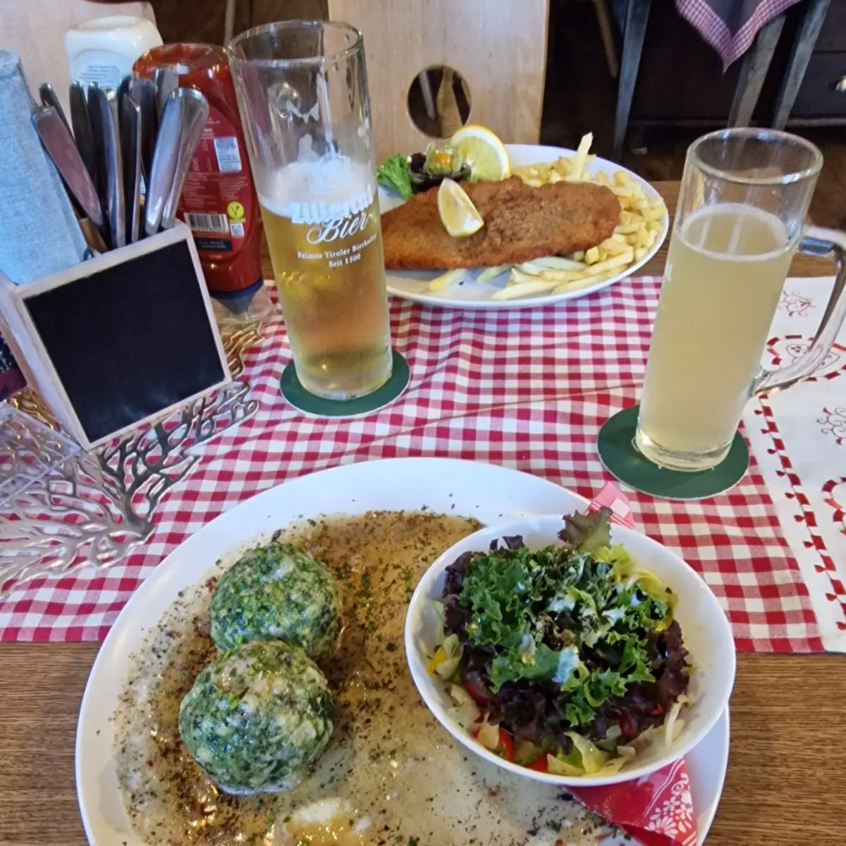 Spinatknödel Mit Brauner Butter