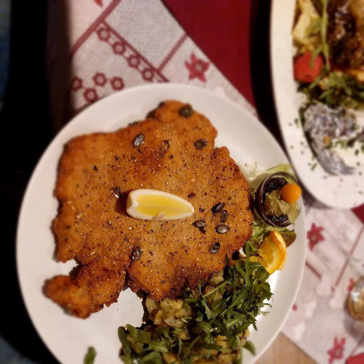 Wiener Schnitzel Mit Pommes