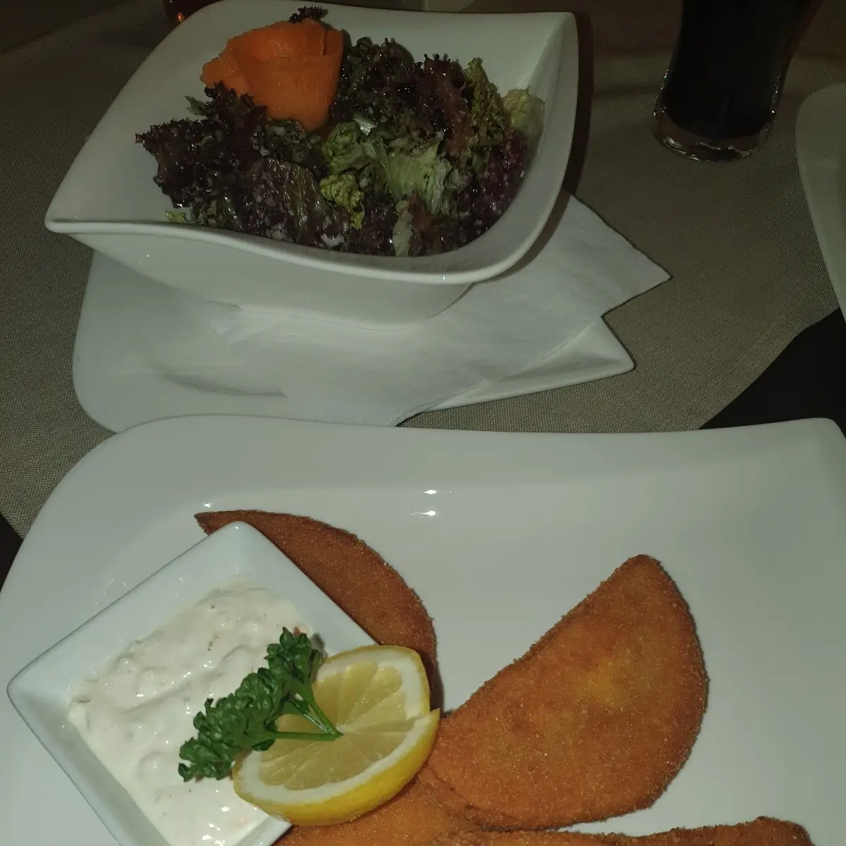Panierter Kürbis Mit Soße Tatar