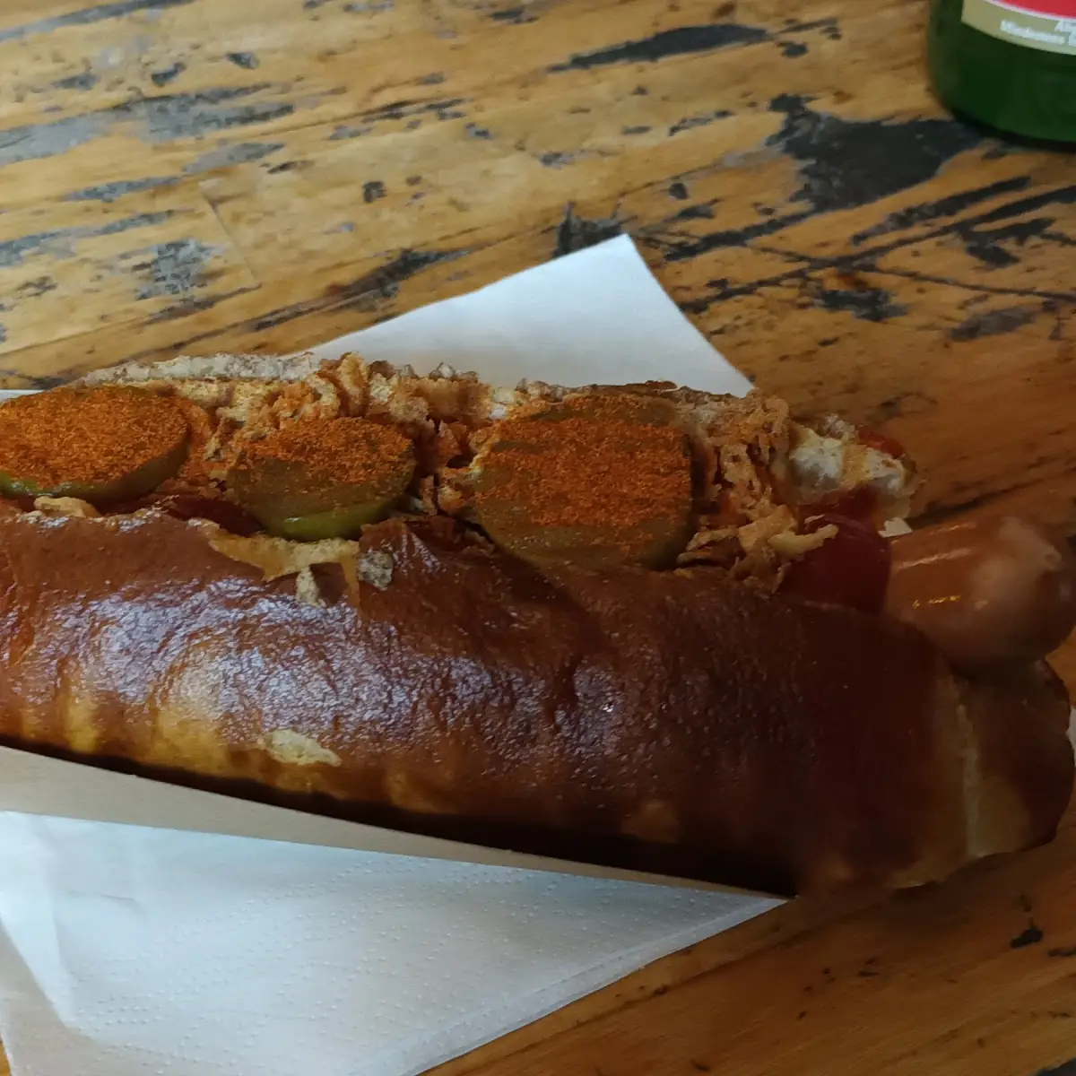 Hot Dog M Bio Frankfurter Und Cayennepfeffer