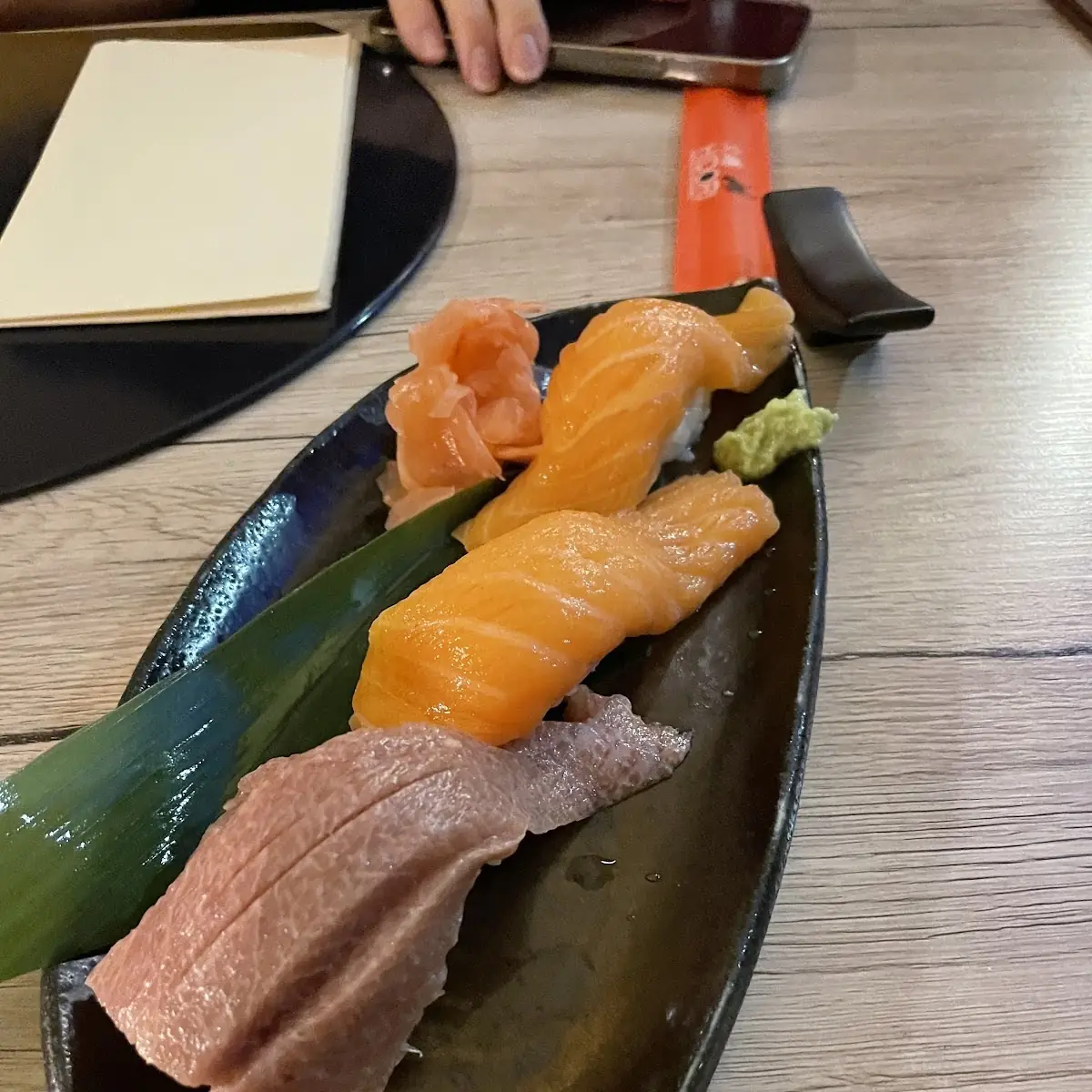 Thunfisch Und Lachs Sushi