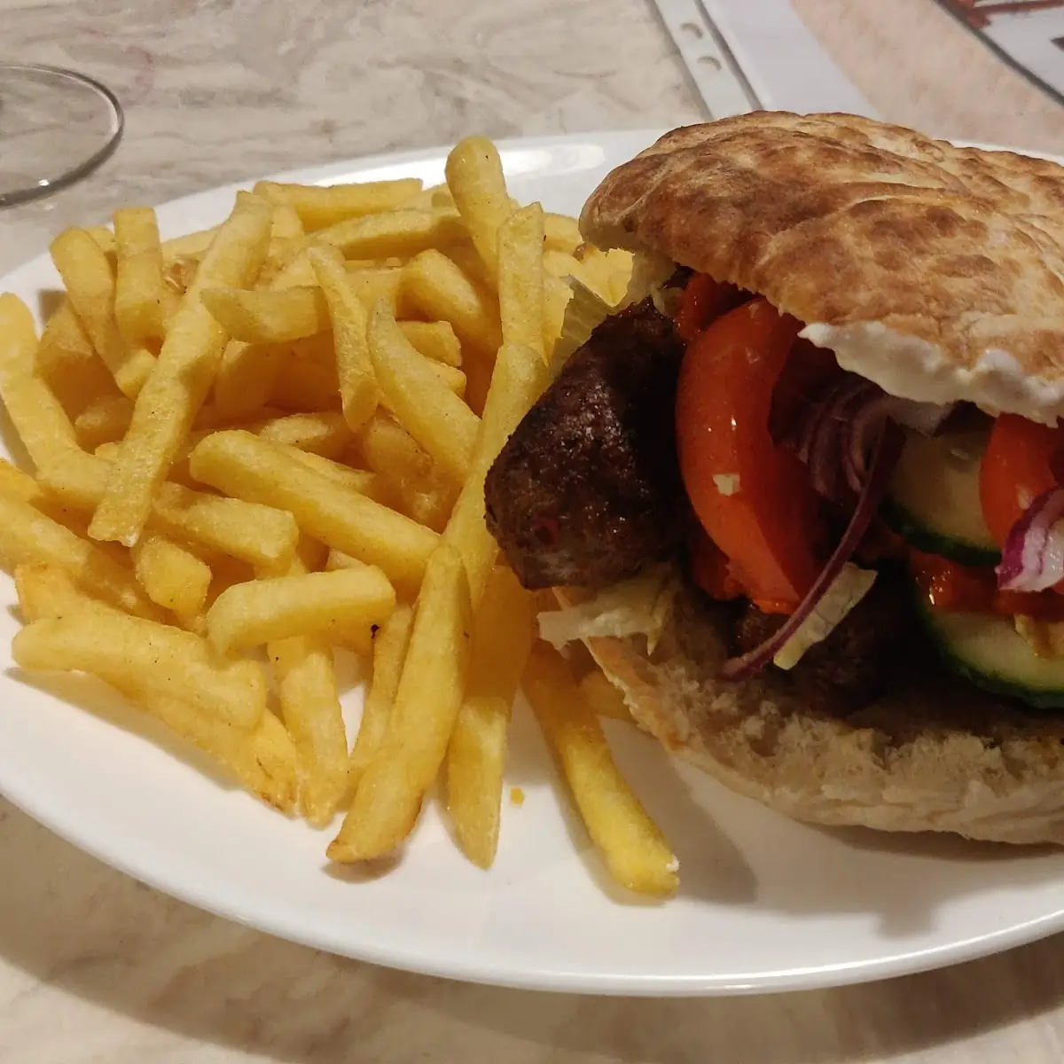 Balkan Burger