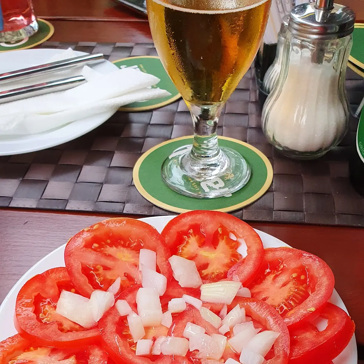 Tomatensalat Mit Zwiebeln