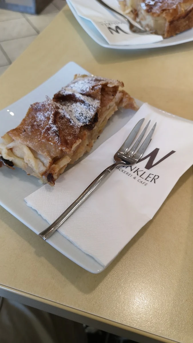 Apfelstrudel