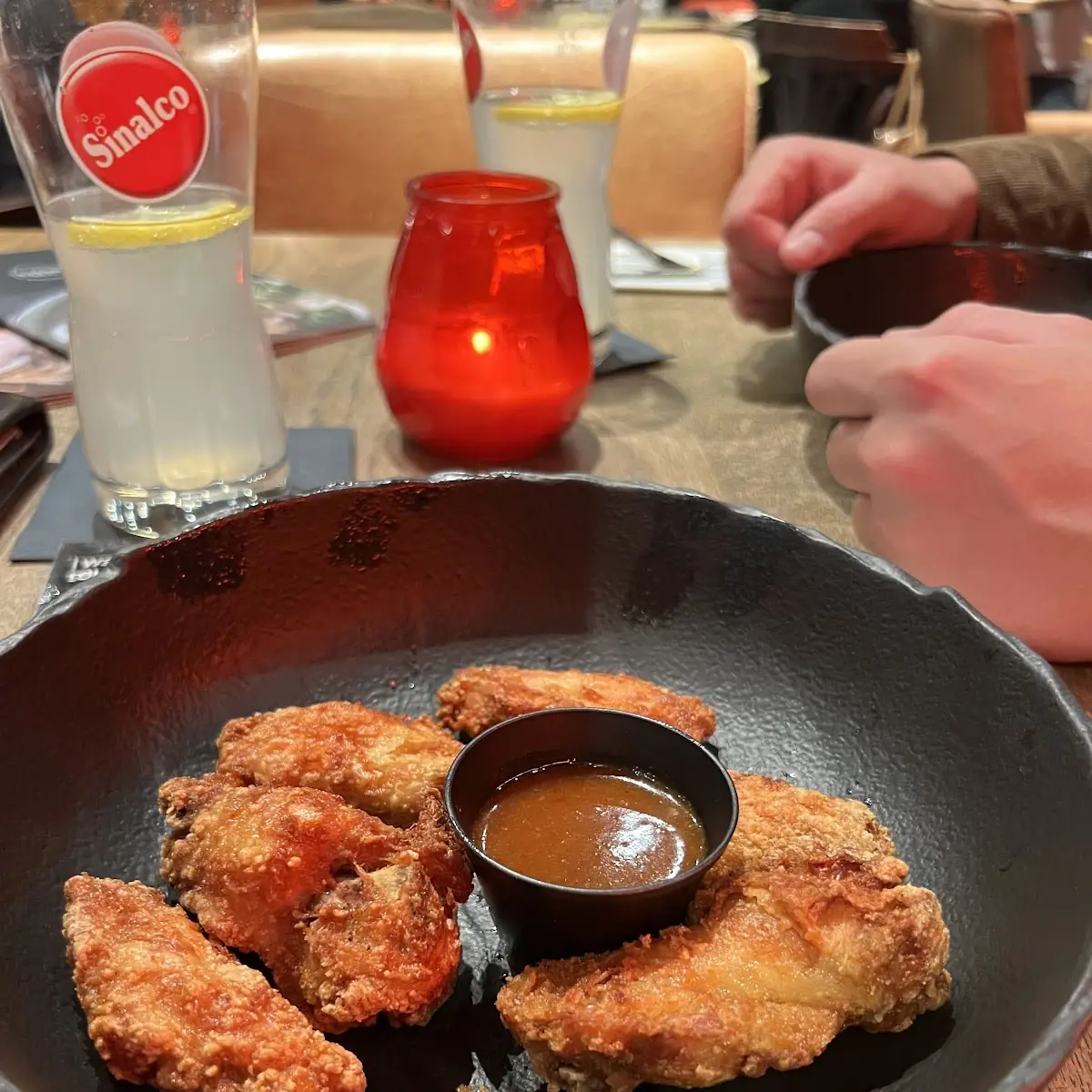 Crispy Szene Wings